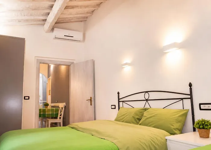 Max Studios Florence